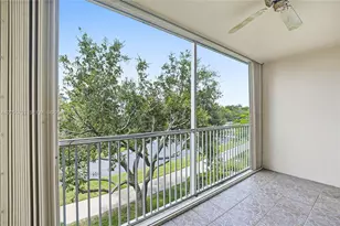 12500 SW 5th Ct, Pembroke Pines, FL 33027 - Photo 30