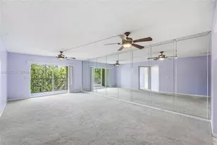 12500 SW 5th Ct, Pembroke Pines, FL 33027 - Photo 8