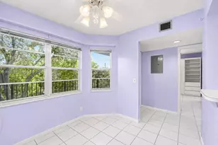 12500 SW 5th Ct, Pembroke Pines, FL 33027 - Photo 2