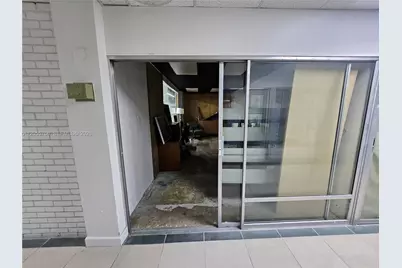 777 NW 72nd Ave #2132, Miami, FL 33126 - Photo 4