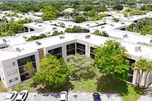 8045 SW 107th Ave, Miami, FL 33173 - Photo 48
