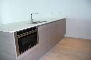 1300 S Miami Ave, Miami, FL 33130 - Photo 12