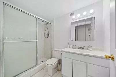 16919 N Bay Rd #821, Sunny Isles Beach, FL 33160 - Photo 14