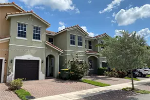 2373 SE 14th St, Homestead, FL 33035 - Photo 2