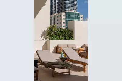 225 N Miami Ave #2304, Miami, FL 33128 - Photo 28