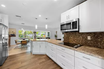 12900 SW 82nd Pl, Pinecrest, FL 33156 - Photo 10