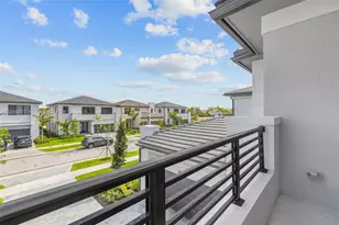 19670 NE 14th Ct, Miami, FL 33179 - Photo 38