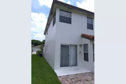 18281 NW 19th St, Pembroke Pines, FL 33029 - Photo 24
