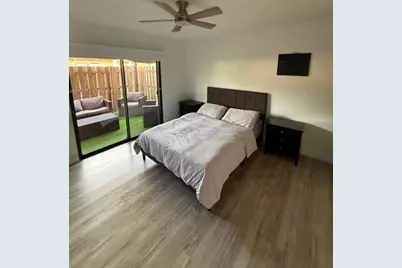 8167 SW 24th St, Davie, FL 33324 - Photo 10