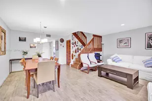 12471 NW 3 St, Plantation, FL 33325 - Photo 10