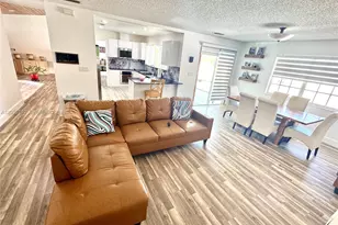 18701 Wentworth Dr, Hialeah, FL 33015 - Photo 12