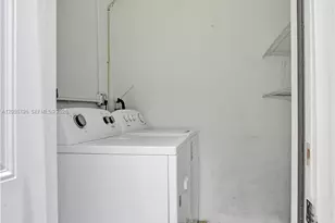 2920 SW 3rd St, Miami, FL 33135 - Photo 20