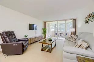 1701 NE 191st St, Miami, FL 33179 - Photo 6