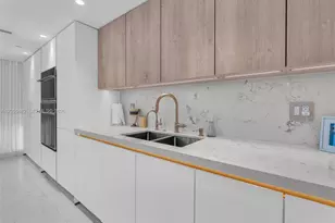 19707 Turnberry Way, Aventura, FL 33180 - Photo 28