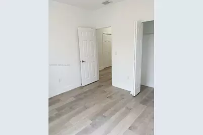 16654 SW 83rd Ln, Miami, FL 33193 - Photo 14