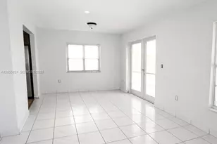 10221 SW 169th St, Miami, FL 33157 - Photo 4