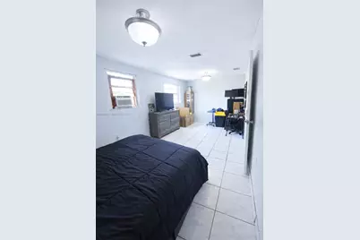 10221 SW 169th St, Miami, FL 33157 - Photo 14