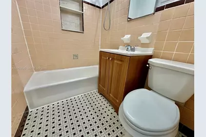 1050 NW 127th St #., North Miami, FL 33168 - Photo 10