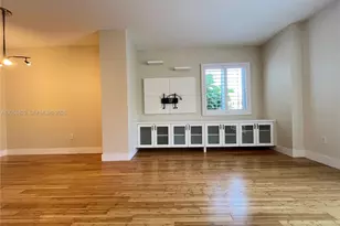 10 Aragon Ave, Coral Gables, FL 33134 - Photo 10