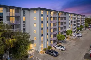 16851 NE 23rd Ave, North Miami Beach, FL 33160 - Photo 2