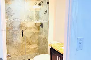 20379 W Country Club Dr, Aventura, FL 33180 - Photo 18