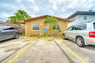 129 SE 4th Ave, Hallandale Beach, FL 33009 - Photo 2