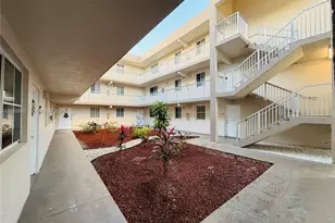 6175 NW 186th St, Hialeah, FL 33015 - Photo 26