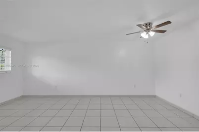 8851 NW 119th St #3112-3, Hialeah Gardens, FL 33018 - Photo 6