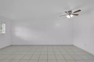 8851 NW 119th St, Hialeah Gardens, FL 33018 - Photo 6