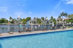 2000 Atlantic Shores Blvd, Hallandale Beach, FL 33009 - Photo 28
