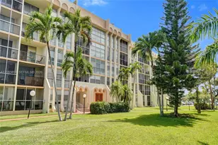 2000 Atlantic Shores Blvd, Hallandale Beach, FL 33009 - Photo 2
