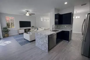 4319 Greenbriar Ln, Weston, FL 33331 - Photo 1