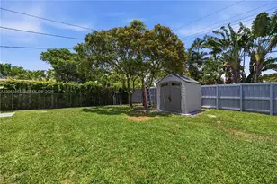 4225 Monroe St, Hollywood, FL 33021 - Photo 14