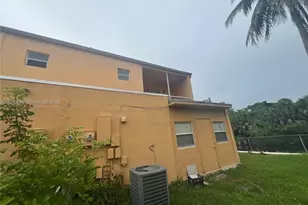 5950 NW 29th Pl, Sunrise, FL 33313 - Photo 12