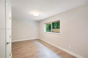 11511 SW 81st Rd, Pinecrest, FL 33156 - Photo 20