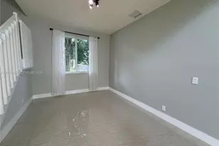 980 Golden Cane Dr, Weston, FL 33327 - Photo 8