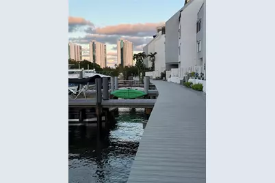 456 Poinciana Dr #1620, Sunny Isles Beach, FL 33160 - Photo 46