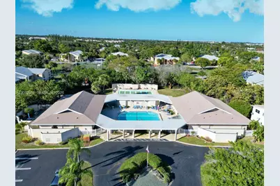 306 Circle Dr S #203, Boynton Beach, FL 33435 - Photo 14
