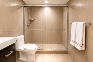 2030 S Ocean Dr, Hallandale Beach, FL 33009 - Photo 28