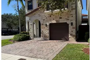7022 NW 102nd Pl, Doral, FL 33178 - Photo 4