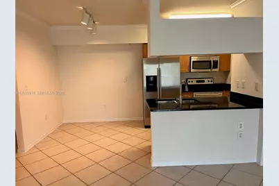 6492 Emerald Dunes Dr #307, West Palm Beach, FL 33411 - Photo 1