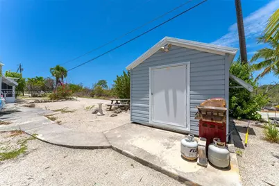 59733 Paradise Pl, Marathon, FL 33050 - Photo 6