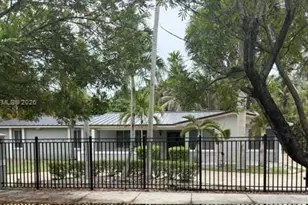 8220 SW 152nd St, Palmetto Bay, FL 33157 - Photo 1