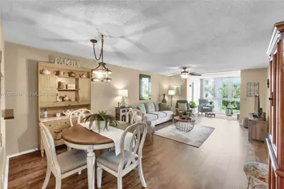 1402 NW 80th Ave #310, Margate, FL 33063 - Photo 8