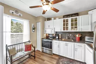 1402 NW 80th Ave, Margate, FL 33063 - Photo 6