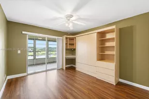 13475 SW 9th St, Pembroke Pines, FL 33027 - Photo 16