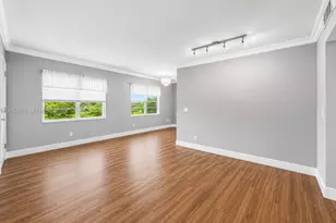 13475 SW 9th St, Pembroke Pines, FL 33027 - Photo 4