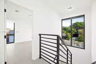 53 NW 52nd St, Miami, FL 33127 - Photo 32