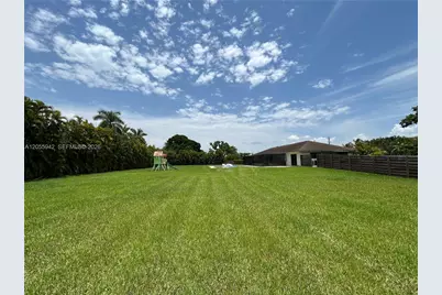 5301 SW 178th Ave, Southwest Ranches, FL 33331 - Photo 30