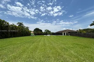 5301 SW 178th Ave, Southwest Ranches, FL 33331 - Photo 30